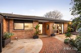 https://images.listonce.com.au/custom/160x/listings/1a-tatong-road-brighton-east-vic-3187/056/01935056_img_02.jpg?nMNEoLHlG6A
