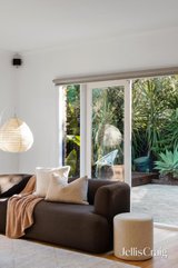 https://images.listonce.com.au/custom/160x/listings/1a-tatong-road-brighton-east-vic-3187/056/01935056_img_16.jpg?gIwNDVZBrFc