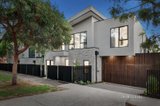 https://images.listonce.com.au/custom/160x/listings/1a-the-grove-camberwell-vic-3124/791/01161791_img_01.jpg?V5JgGW0Bpj4