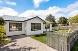 https://images.listonce.com.au/custom/160x/listings/1a-trimble-street-daylesford-vic-3460/948/01187948_img_15.jpg?jxwEtaEIiJ0