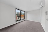 https://images.listonce.com.au/custom/160x/listings/1a-warwick-street-north-melbourne-vic-3051/126/01780126_img_13.jpg?uFOhzgGWZpY