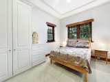 https://images.listonce.com.au/custom/160x/listings/1a-westbourne-grove-camberwell-vic-3124/410/01684410_img_07.jpg?DMl5d5vlzd4