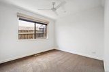 https://images.listonce.com.au/custom/160x/listings/1a-yuruga-court-mooroolbark-vic-3138/175/01982175_img_09.jpg?8Wa9-oOMU2k