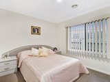 https://images.listonce.com.au/custom/160x/listings/1b-bulga-street-mooroolbark-vic-3138/491/01525491_img_10.jpg?DtNa0Q1d6c0