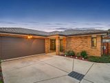 https://images.listonce.com.au/custom/160x/listings/1b-bulga-street-mooroolbark-vic-3138/491/01525491_img_17.jpg?6EbKoAU4XfE