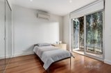 https://images.listonce.com.au/custom/160x/listings/1b-clive-road-hawthorn-east-vic-3123/215/01388215_img_08.jpg?mTCmMx6-3cs