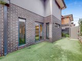 https://images.listonce.com.au/custom/160x/listings/1b-cosmos-street-glenroy-vic-3046/429/01724429_img_09.jpg?BK8KpQ8ScbE