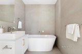 https://images.listonce.com.au/custom/160x/listings/1b-epstein-street-reservoir-vic-3073/590/01680590_img_08.jpg?OhxkbocT8oU