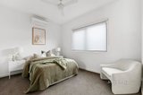 https://images.listonce.com.au/custom/160x/listings/1b-kilburn-street-strathmore-vic-3041/490/01734490_img_08.jpg?Y2yJfe6MUw0