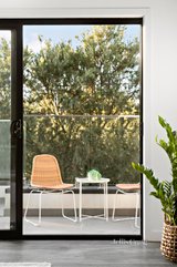 https://images.listonce.com.au/custom/160x/listings/1b-kilburn-street-strathmore-vic-3041/490/01734490_img_14.jpg?DNm1BEiV3Kg