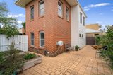 https://images.listonce.com.au/custom/160x/listings/1b-latrobe-street-newport-vic-3015/715/01605715_img_12.jpg?D7FYu3WSywI