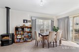 https://images.listonce.com.au/custom/160x/listings/1b-mcgrath-street-castlemaine-vic-3450/210/01812210_img_03.jpg?zeZESnYnHp0