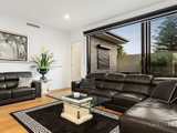 https://images.listonce.com.au/custom/160x/listings/1b-myrtle-grove-altona-vic-3018/544/01202544_img_05.jpg?gJoR0vzCHos