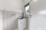https://images.listonce.com.au/custom/160x/listings/1b-oloughlan-street-ormond-vic-3204/377/01740377_img_04.jpg?C1Q__mj4sZU