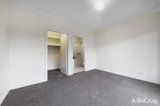 https://images.listonce.com.au/custom/160x/listings/1b-oloughlan-street-ormond-vic-3204/377/01740377_img_06.jpg?yaRKr3JbgRc