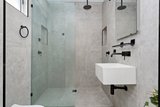 https://images.listonce.com.au/custom/160x/listings/1b-ridgeway-avenue-glenroy-vic-3046/936/01985936_img_08.jpg?Nwjw5vy65jc