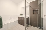https://images.listonce.com.au/custom/160x/listings/1b-rivoli-street-mentone-vic-3194/343/01989343_img_14.jpg?rKuKXDQZEUE