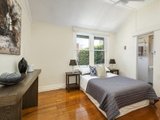 https://images.listonce.com.au/custom/160x/listings/1b-stawell-street-north-melbourne-vic-3051/593/00391593_img_04.jpg?X25OXyroDrg