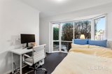 https://images.listonce.com.au/custom/160x/listings/1b-view-road-glen-waverley-vic-3150/103/01978103_img_07.jpg?WlvfRulVpEE