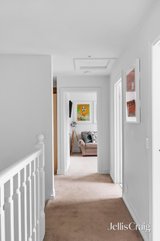 https://images.listonce.com.au/custom/160x/listings/1c-electra-street-williamstown-vic-3016/952/01926952_img_10.jpg?NB9Lka2jrLY
