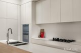 https://images.listonce.com.au/custom/160x/listings/1c-linda-crescent-hawthorn-vic-3122/232/01742232_img_06.jpg?q9YhICWZfLM