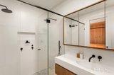 https://images.listonce.com.au/custom/160x/listings/1c-linda-crescent-hawthorn-vic-3122/232/01742232_img_17.jpg?2cKd888IezA