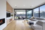 https://images.listonce.com.au/custom/160x/listings/1c-loranne-street-bentleigh-vic-3204/576/00961576_img_06.jpg?gspaiOvSvPk