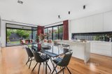 https://images.listonce.com.au/custom/160x/listings/1c-loranne-street-bentleigh-vic-3204/787/01643787_img_03.jpg?x544dl73tP0