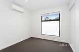 https://images.listonce.com.au/custom/160x/listings/1d-high-street-watsonia-vic-3087/868/01978868_img_06.jpg?CdJQ5rGnhE0
