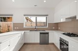 https://images.listonce.com.au/custom/160x/listings/2-3-411-caroline-street-kilsyth-vic-3137/301/01933301_img_18.jpg?90U1hUOhEOs