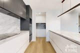 https://images.listonce.com.au/custom/160x/listings/2-33-duckmanton-court-bentleigh-east-vic-3165/796/01721796_img_08.jpg?2OYnBWxVz18