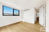 https://images.listonce.com.au/custom/160x/listings/2-33-duckmanton-court-bentleigh-east-vic-3165/796/01721796_img_09.jpg?25-tLQQD6D4