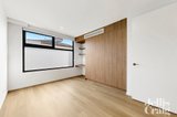 https://images.listonce.com.au/custom/160x/listings/2-33-duckmanton-court-bentleigh-east-vic-3165/796/01721796_img_13.jpg?LlcphIHg-p8