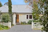 https://images.listonce.com.au/custom/160x/listings/2-4-gray-street-woodend-vic-3442/156/01547156_img_02.jpg?ZUFiHlUwKiA