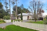 https://images.listonce.com.au/custom/160x/listings/2-4-gray-street-woodend-vic-3442/156/01547156_img_13.jpg?nZOqtp8hWOU