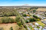 https://images.listonce.com.au/custom/160x/listings/2-4-gray-street-woodend-vic-3442/156/01547156_img_16.jpg?avlJ5NGb0EU