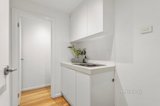 https://images.listonce.com.au/custom/160x/listings/2-4-hotham-street-east-melbourne-vic-3002/800/01316800_img_12.jpg?hAt2dk4VnMg