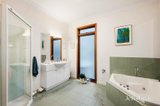 https://images.listonce.com.au/custom/160x/listings/2-4-stringy-bark-rise-croydon-north-vic-3136/756/01741756_img_15.jpg?Fc-vz_oLXgk