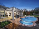 https://images.listonce.com.au/custom/160x/listings/2-4-tormey-street-balwyn-north-vic-3104/425/01684425_img_09.jpg?X8SNMcS9gNk