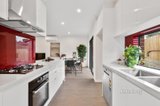 https://images.listonce.com.au/custom/160x/listings/2-465-croydondale-drive-mooroolbark-vic-3138/302/01520302_img_04.jpg?tlCvPRpgyfE