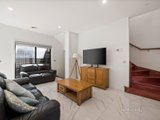 https://images.listonce.com.au/custom/160x/listings/2-539-wooddale-grove-donvale-vic-3111/354/01648354_img_03.jpg?hiqGmtAkRKA