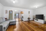 https://images.listonce.com.au/custom/160x/listings/2-acland-close-mulgrave-vic-3170/977/01521977_img_02.jpg?rvrBvYldDPU