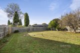 https://images.listonce.com.au/custom/160x/listings/2-acland-close-mulgrave-vic-3170/977/01521977_img_10.jpg?vMwYLMIRrhc