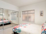 https://images.listonce.com.au/custom/160x/listings/2-adriana-close-mooroolbark-vic-3138/328/01526328_img_08.jpg?nGnsSSge1_U