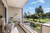 https://images.listonce.com.au/custom/160x/listings/2-adriana-close-mooroolbark-vic-3138/760/01681760_img_10.jpg?XhK5vQfsQ-Y