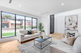 https://images.listonce.com.au/custom/160x/listings/2-aitchison-court-glen-waverley-vic-3150/820/01979820_img_03.jpg?MsHwwhKl0aY