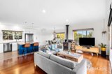 https://images.listonce.com.au/custom/160x/listings/2-albert-lane-daylesford-vic-3460/291/01897291_img_04.jpg?63j1ePJE-JA