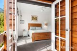 https://images.listonce.com.au/custom/160x/listings/2-albert-lane-daylesford-vic-3460/291/01897291_img_05.jpg?tezQ4MGuOR0