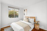 https://images.listonce.com.au/custom/160x/listings/2-aminya-crescent-yallambie-vic-3085/063/01951063_img_13.jpg?LVWyP7SzI5U