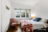 https://images.listonce.com.au/custom/160x/listings/2-armstrong-street-beaumaris-vic-3193/203/01933203_img_06.jpg?NOvSMIdu7Fo